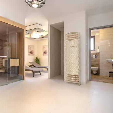 Kompleks wypoczynkowy Marina Z Widokiem Na Jezioro 3*