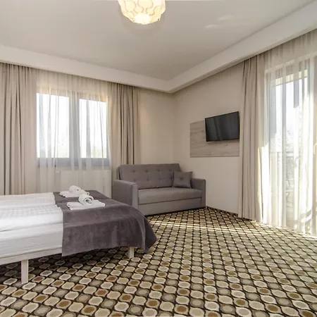 假日公园 Marina Z Widokiem Na Jezioro