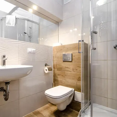 Kompleks wypoczynkowy Marina Mielno Z Widokiem Na Jezioro 3*
