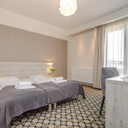 Marina Mielno Z Widokiem Na Jezioro Kompleks wypoczynkowy 3*