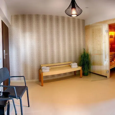 假日公园 Marina Z Widokiem Na Jezioro 4*