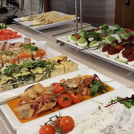 假日公园 Marina Z Widokiem Na Jezioro 4*