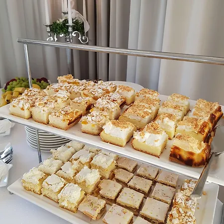 Marina Z Widokiem Na Jezioro 假日公园 4*