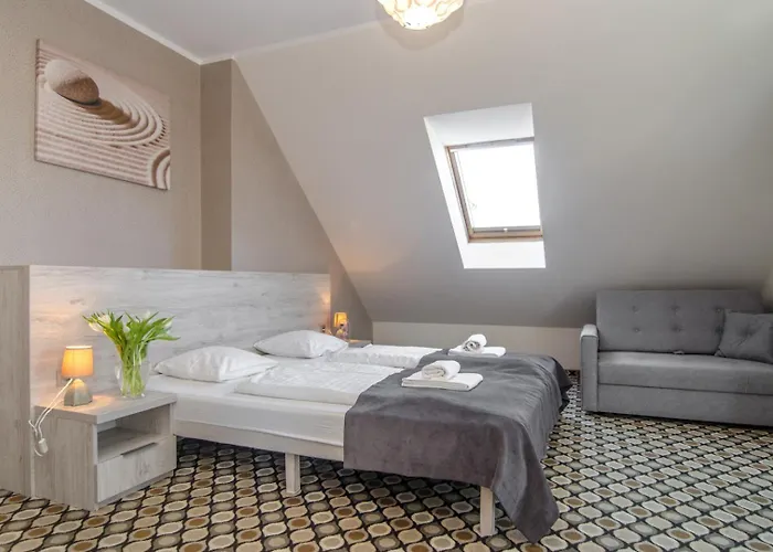 Kompleks wypoczynkowy Marina Z Widokiem Na Jezioro 4*