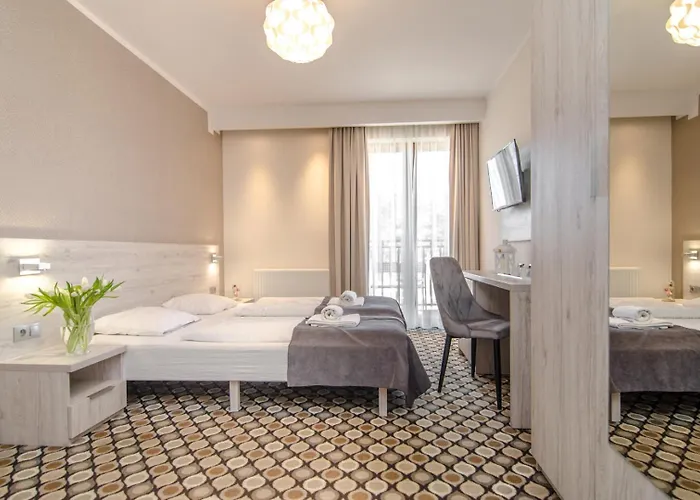 Marina Z Widokiem Na Jezioro Kompleks wypoczynkowy